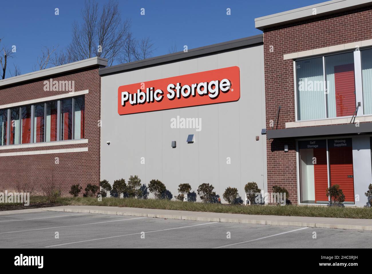 Self storage us hi-res stock photography and images - Alamy