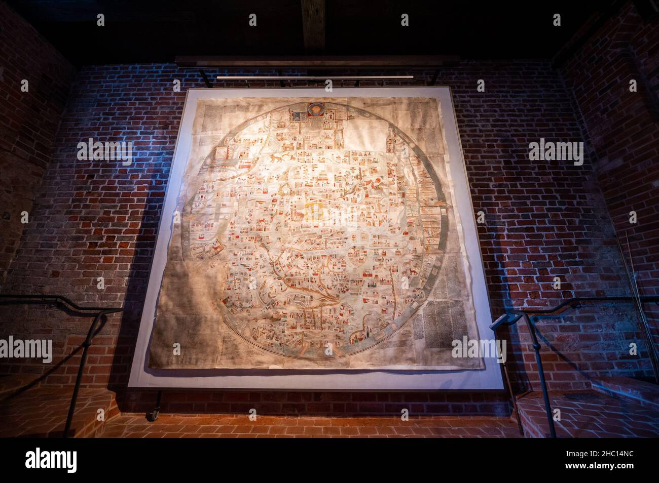 World map hangs hi-res stock photography and images - Alamy