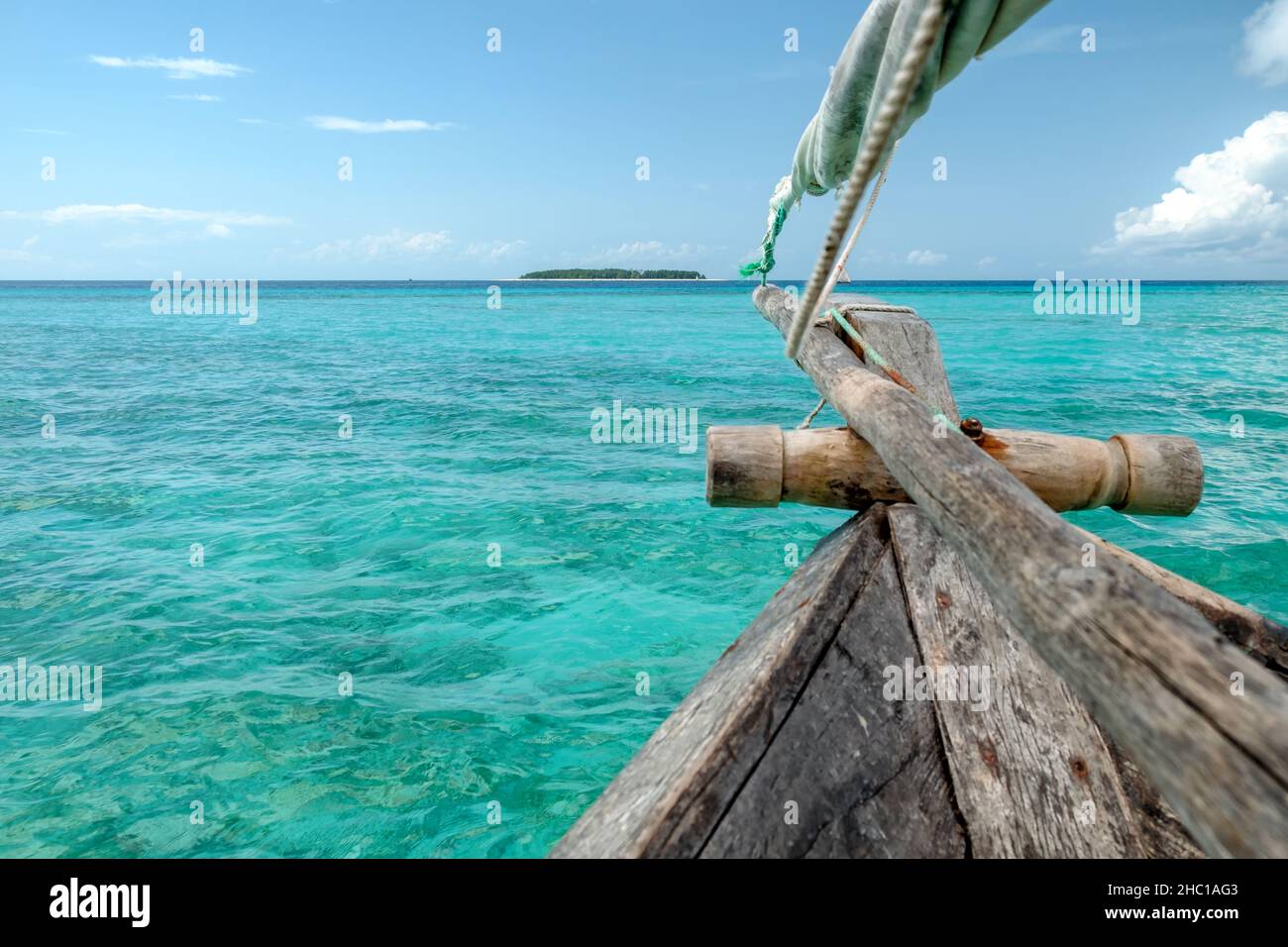 Dhows tradicional Zanzibar's boat on the perfect white sand beach Stock Photo