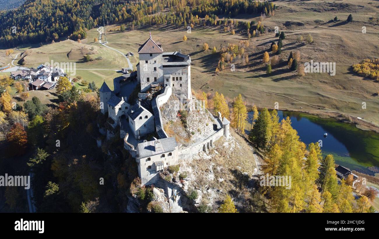 Drone view tarasp castle hi-res stock photography and images - Alamy