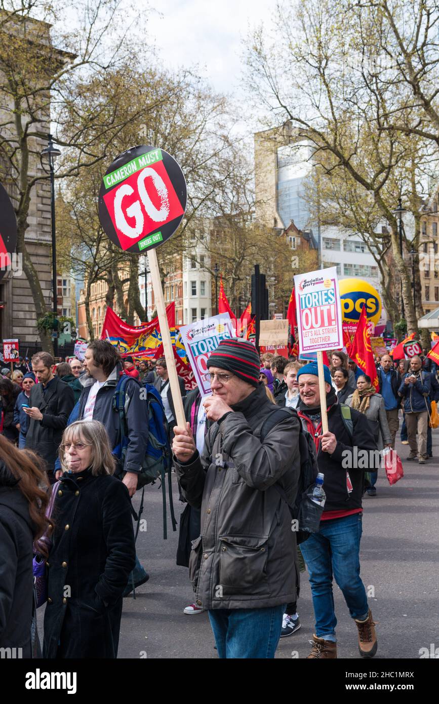 Road march hi-res stock photography and images - Alamy