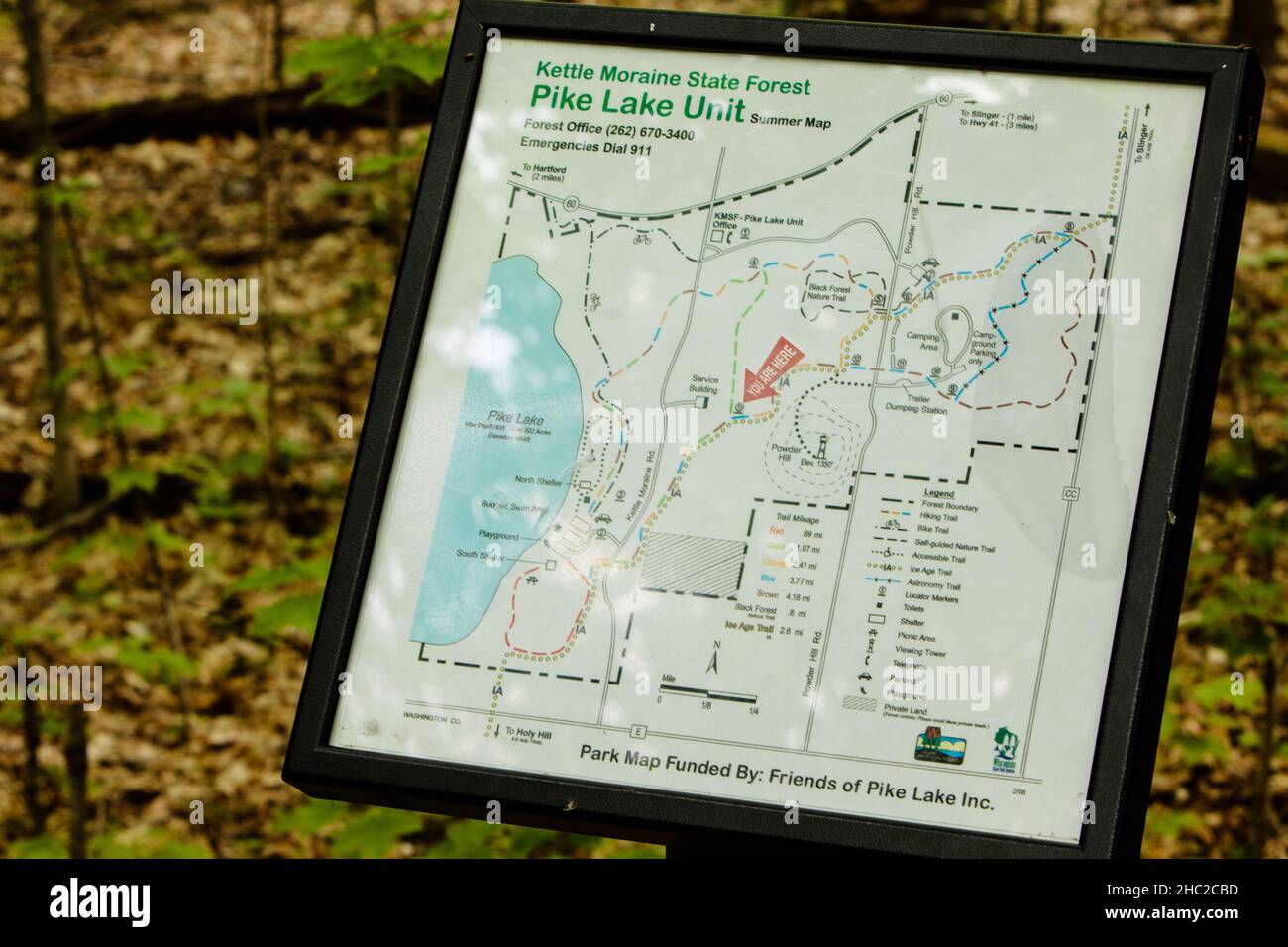 Moraine State Park Trail Map Map Showing The Hiking Trails Located At A Trail Junction In The Woods At The Kettle Moraine State Forest Pike Lake Unit Hartford Wisconsin Stock Photo Alamy