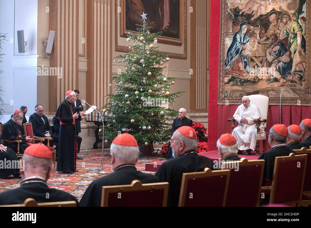 Vatican City, Italy. 23rd Dec, 2021. Pope Francis attending an audience for the annual exchange of Christmas greetings with the members of the Roman Curia in the Vatican.on December 23, 2021 RESTRICTED TO EDITORIAL USE - Vatican Media/Spaziani. Credit: dpa/Alamy Live News Stock Photo
