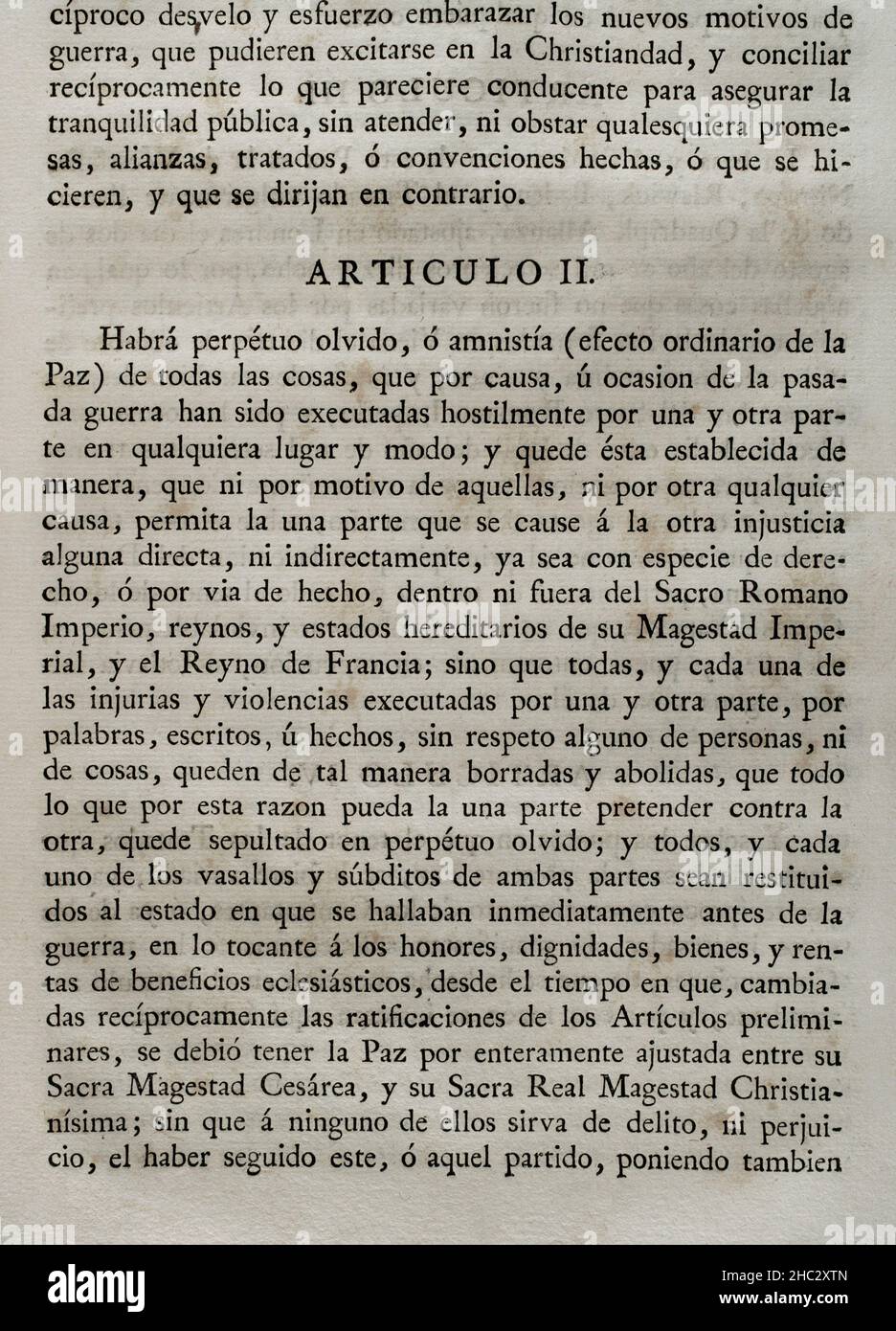 Accession by King Philip V of Spain to the Treaty of Vienna (18 November 1738) between Emperor Charles VI of Germany and Louis XV of France to end the War of the Polish Succession (1733-1738). Spain acceded the following year, signing at Versailles on 21 April 1739. It was ratified by King Philip V at Aranjuez the following 13 May. Article II (on perpetual oblivion or amnesty for wartime events). Collection of the Treaties of Peace, Alliance, Commerce adjusted by the Crown of Spain with the Foreign Powers (Colección de los Tratados de Paz, Alianza, Comercio ajustados por la Corona de España co Stock Photo