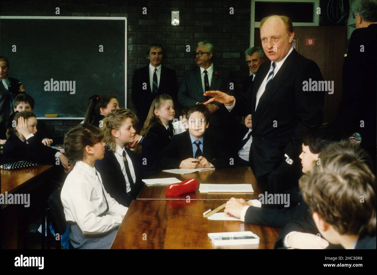 Labour Party leader Neil Kinnock talking to school pupils at Wilnecote High School in Tamworth