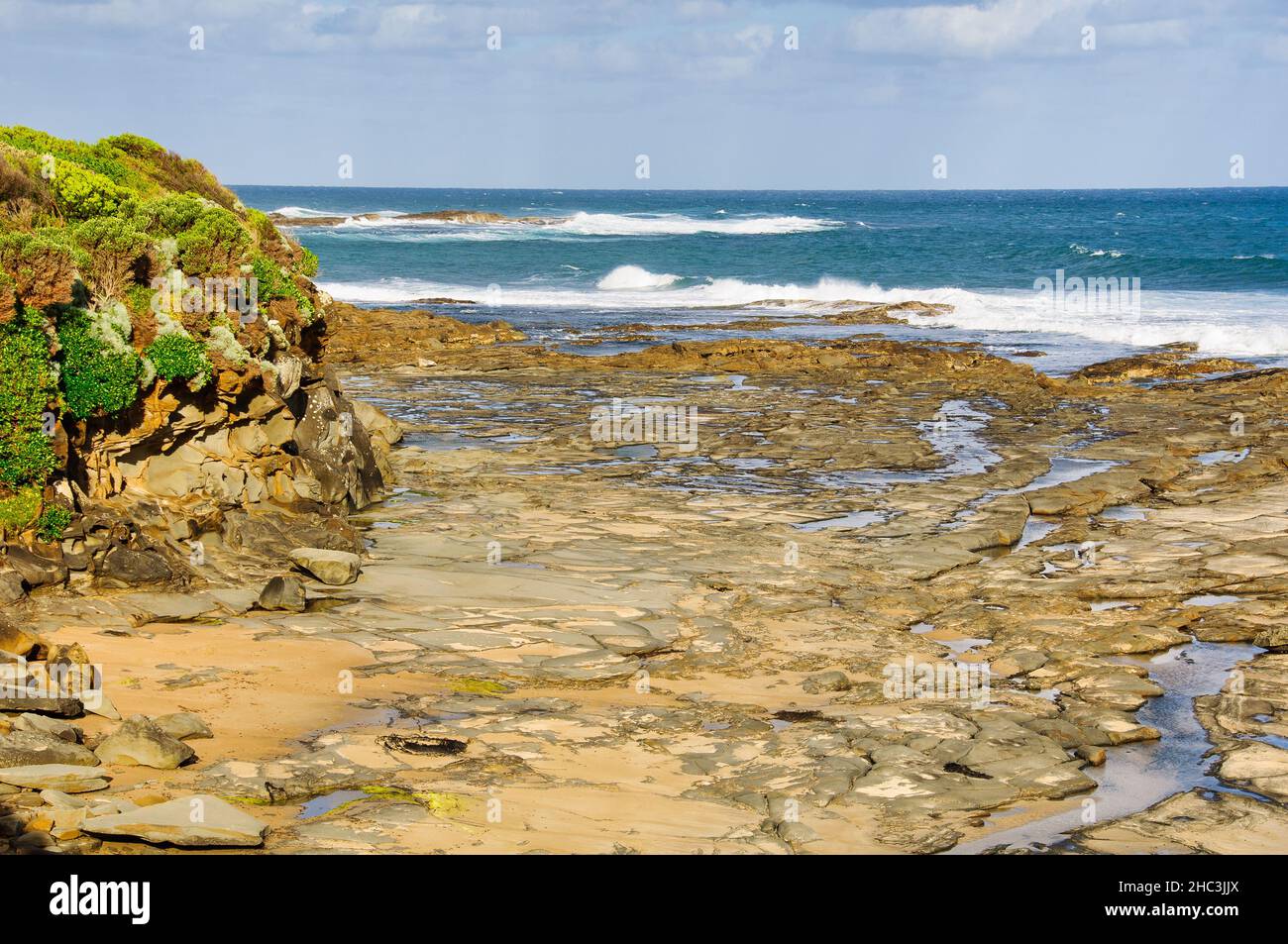 Rock platform at low tide in the Marengo Reefs Marine Sanctuary - Marengo, Victoria, Australia Stock Photo