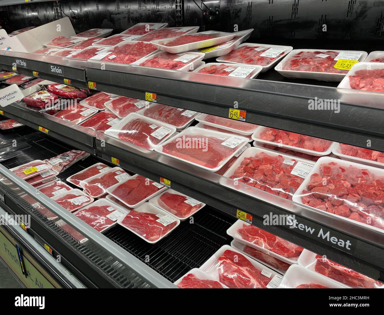 Martinez, Ga USA 12 23 21 Walmart retail grocery store interior