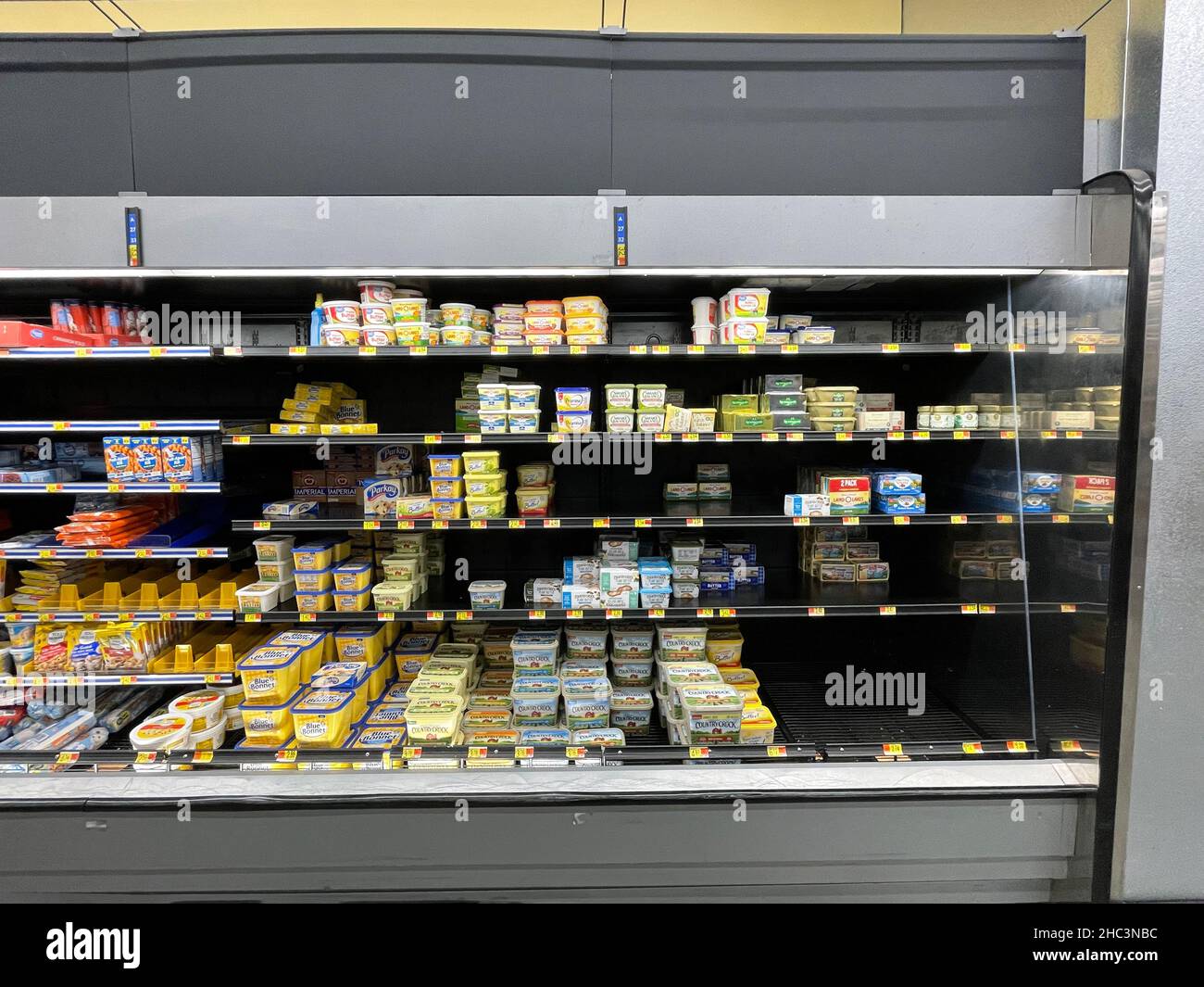 Martinez, Ga USA 12 23 21 Walmart retail grocery store interior