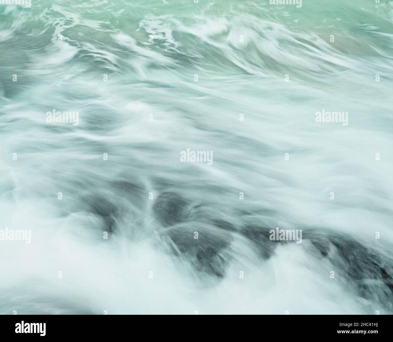 Flowing water in a river hi-res stock photography and images - Alamy