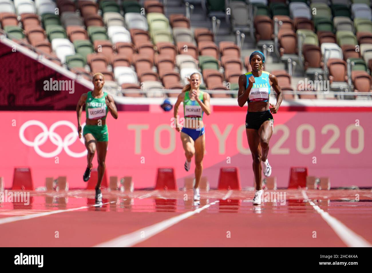 Shaunae Miller-Uibo participating in the semi-final of the 400 meters ...