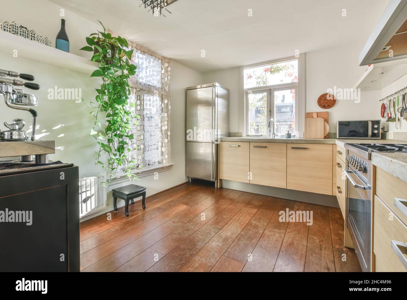 Kitchen empty contemporary design hi-res stock photography and images ...