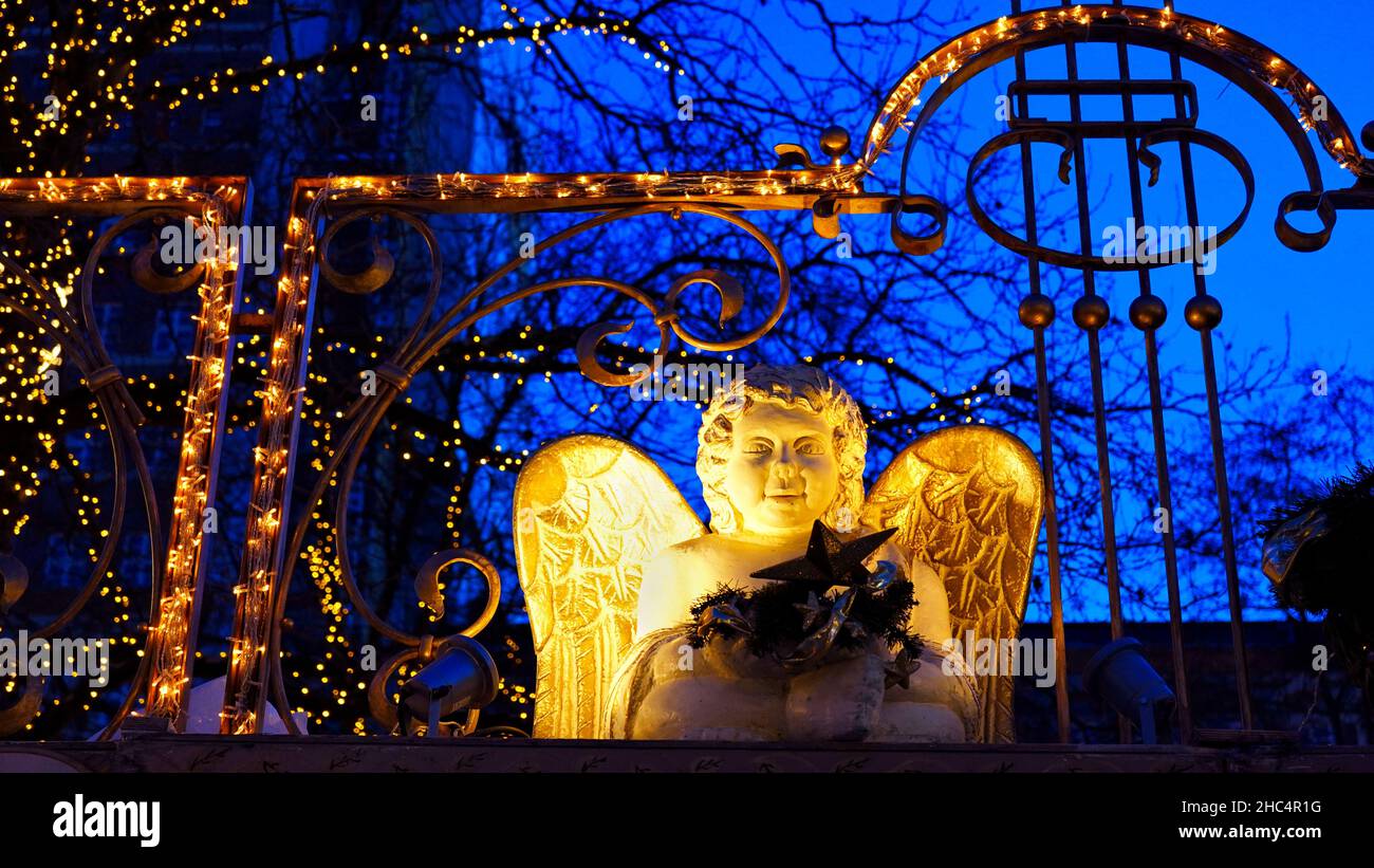 Close-up of a beautiful Christmas angel decoration at the traditional 'Engelchen-Markt' Christmas market in Düsseldorf, Germany. Stock Photo