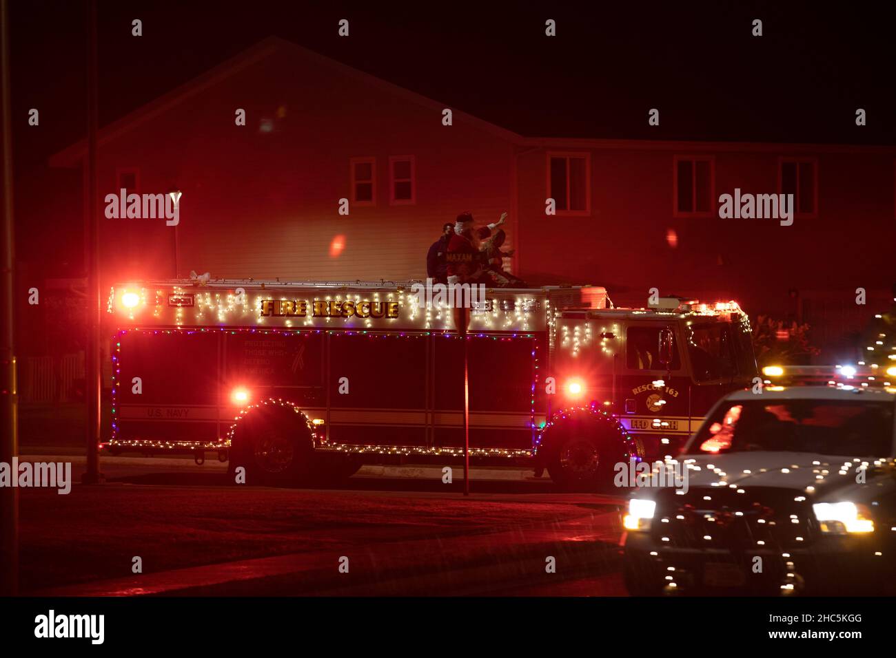 Santa greets Marine Corps Base Hawaii families during Operation Santa