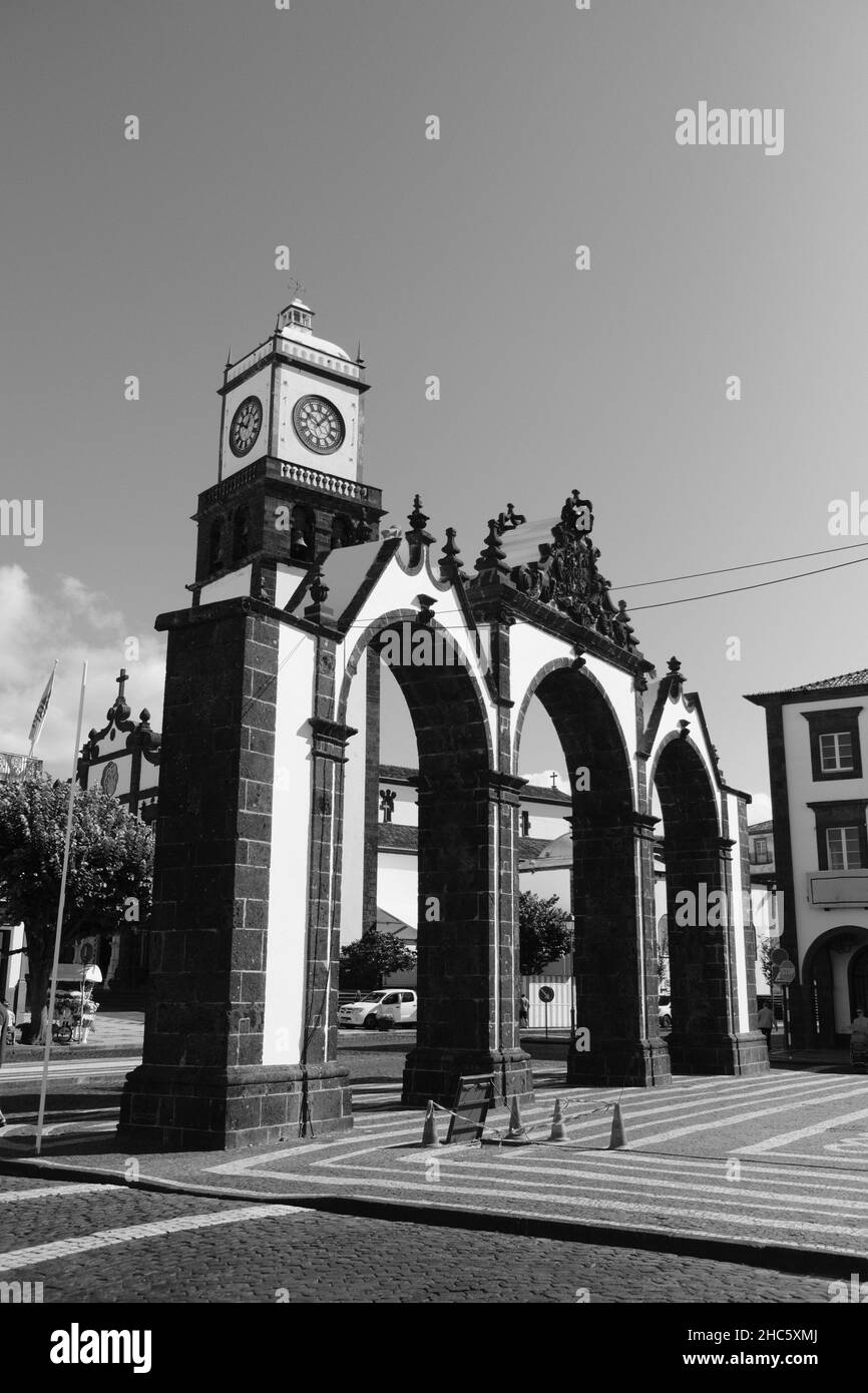 The high gate Black and White Stock Photos & Images - Alamy