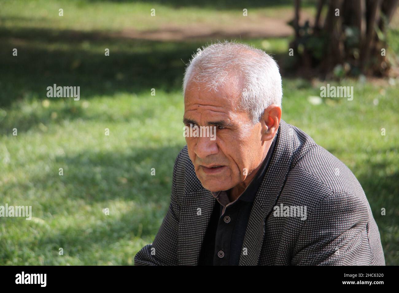 Very old man wrinkles hi-res stock photography and images - Alamy