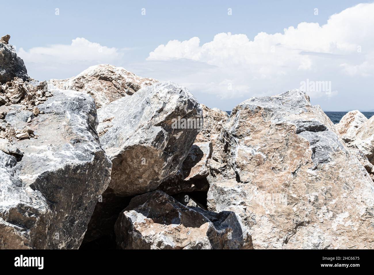 Rough Rocks Rocks Rough rocks hi-res stock photography and images - Alamy