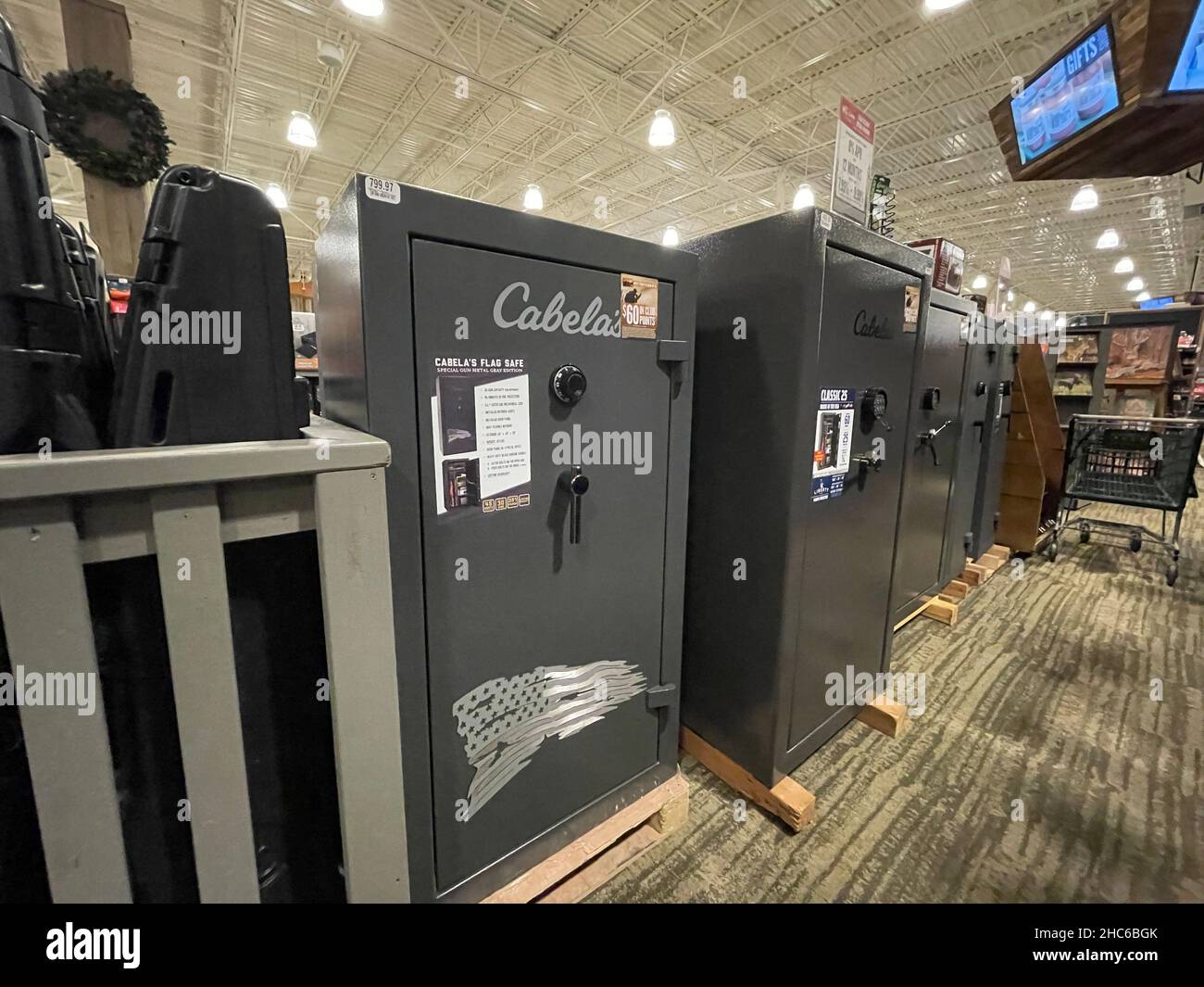 Augusta, Ga USA 12 03 21 Cabelas retail store Cabela Parkway Stock