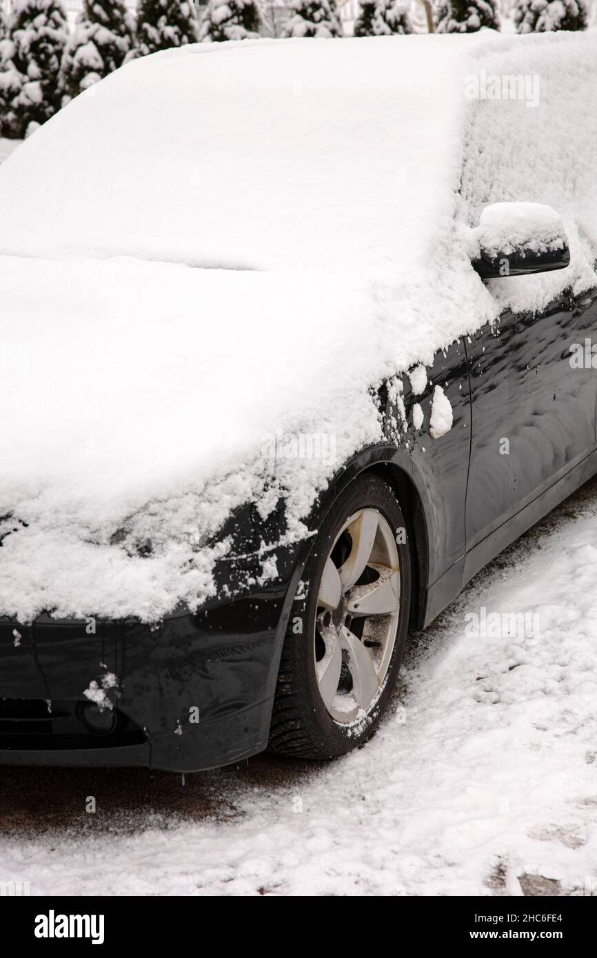 Snow car black white hires stock photography and images Alamy