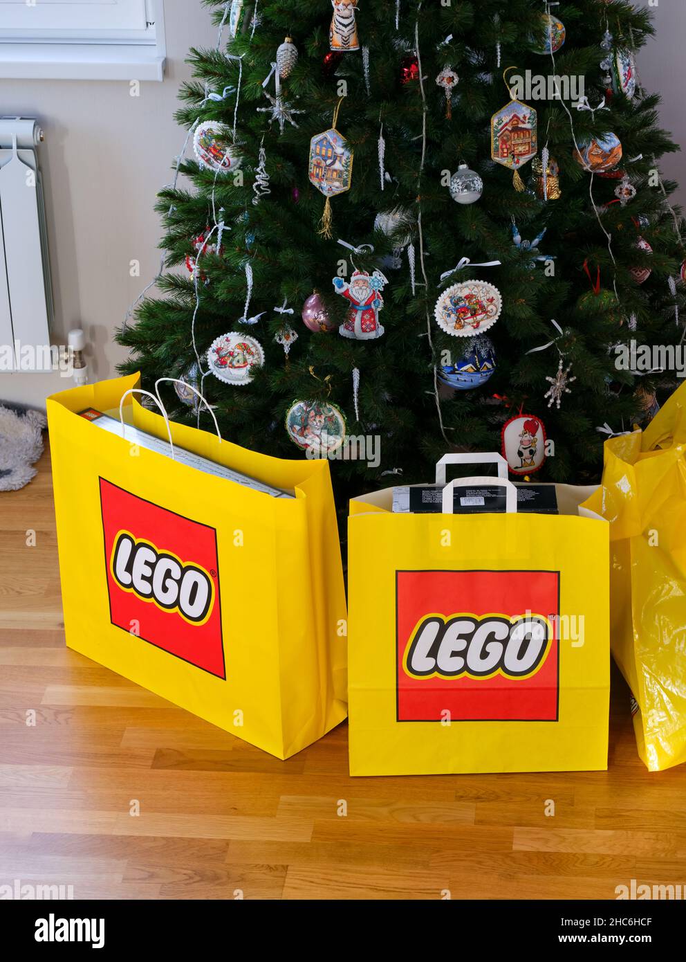 Louis Vuitton Holiday 2022 LEGO Gift / Shopping Bags ALL FOUR