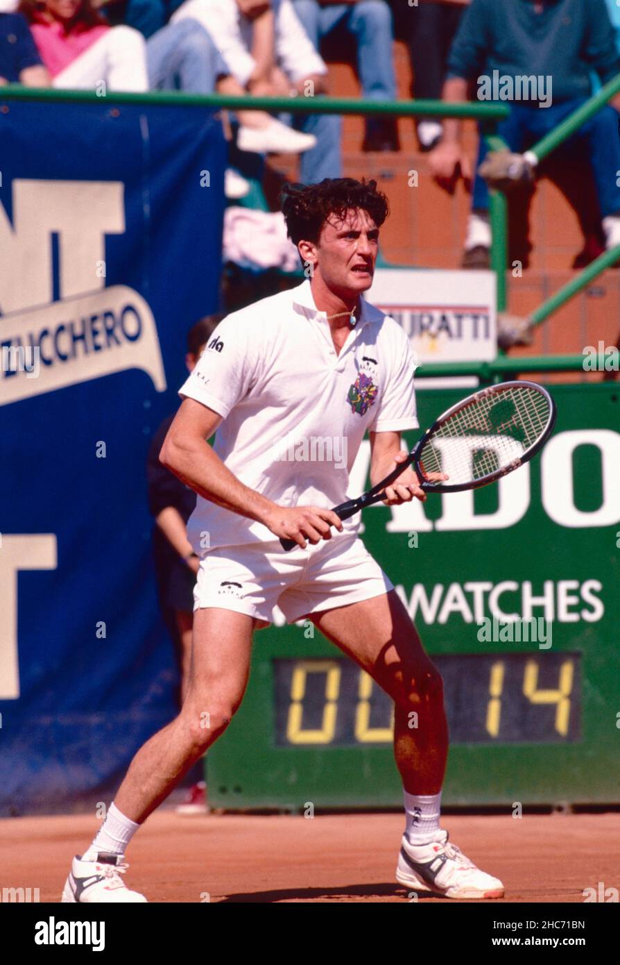 Italian tennis player Paolo Canè, 1980s Stock Photo Alamy