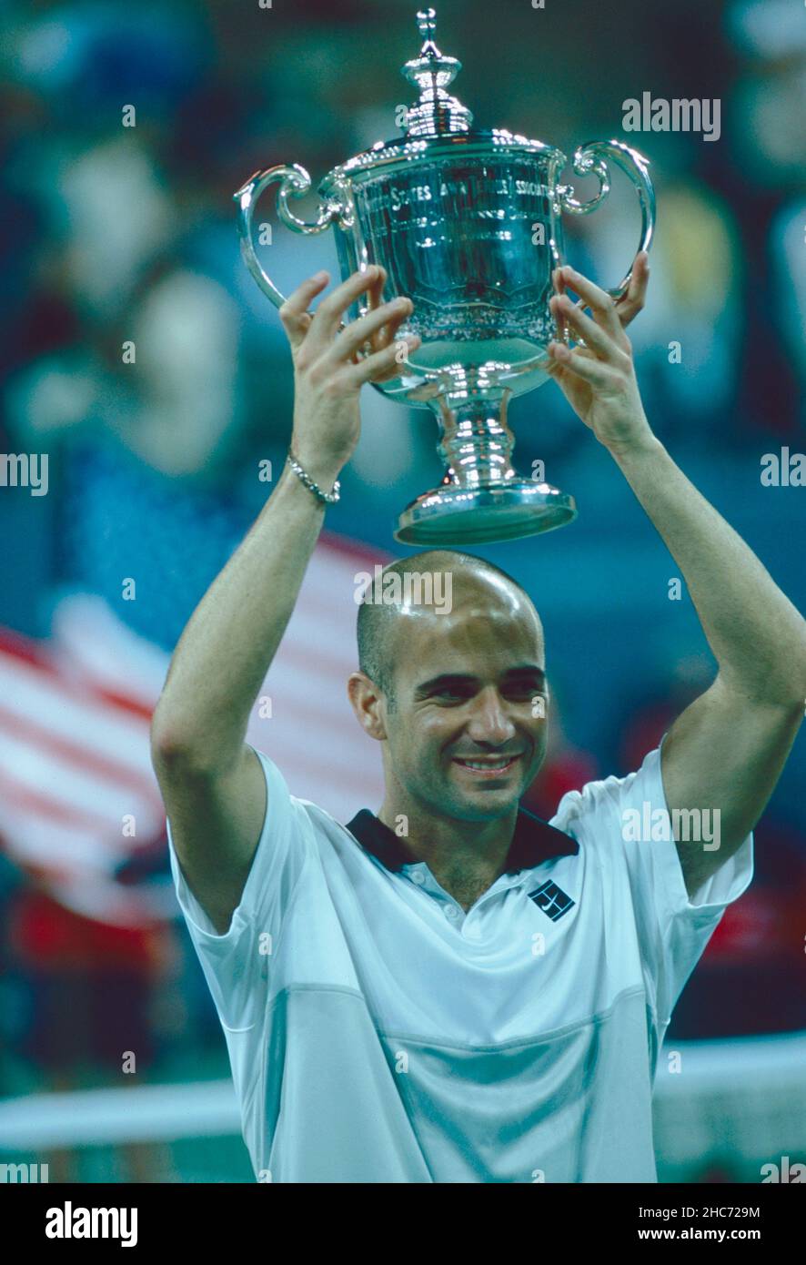 American tennis player Andre Agassi, US Open 1999 Stock Photo Alamy