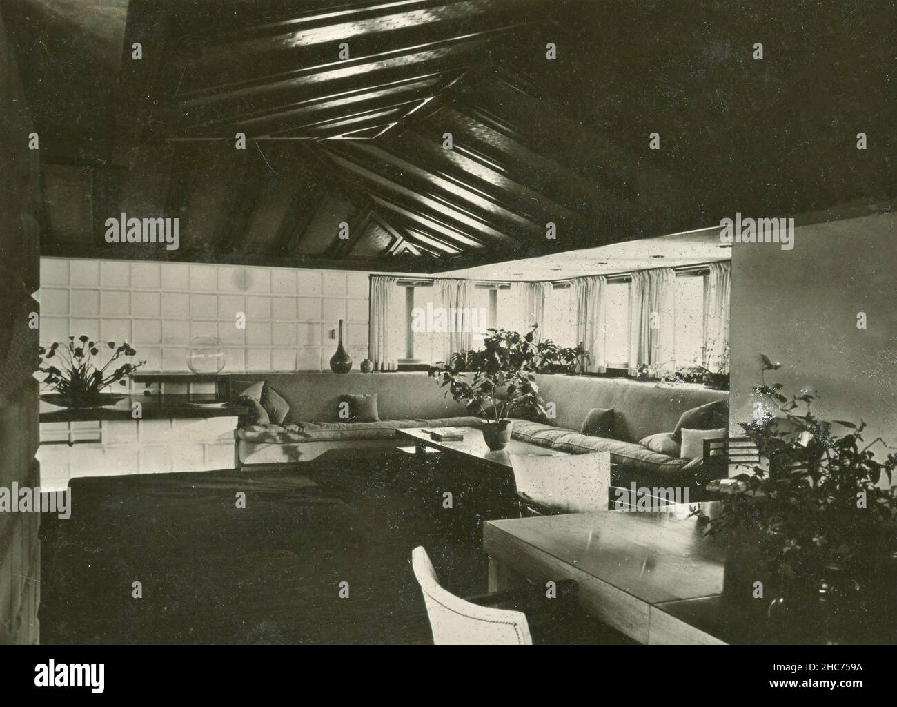 1940s living room hi-res stock photography and images - Alamy