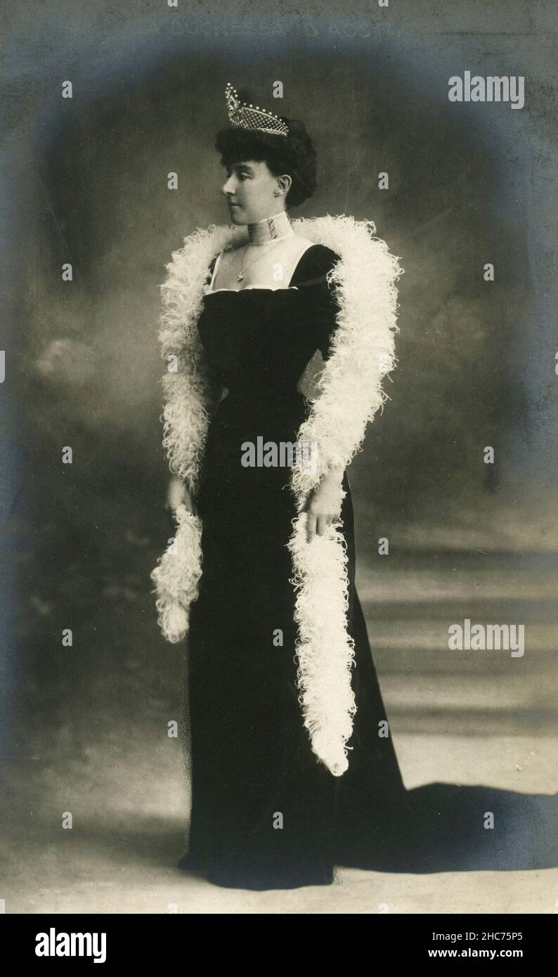 Princess Helene of Orleans, Duchess of Aosta, 1903 Stock Photo