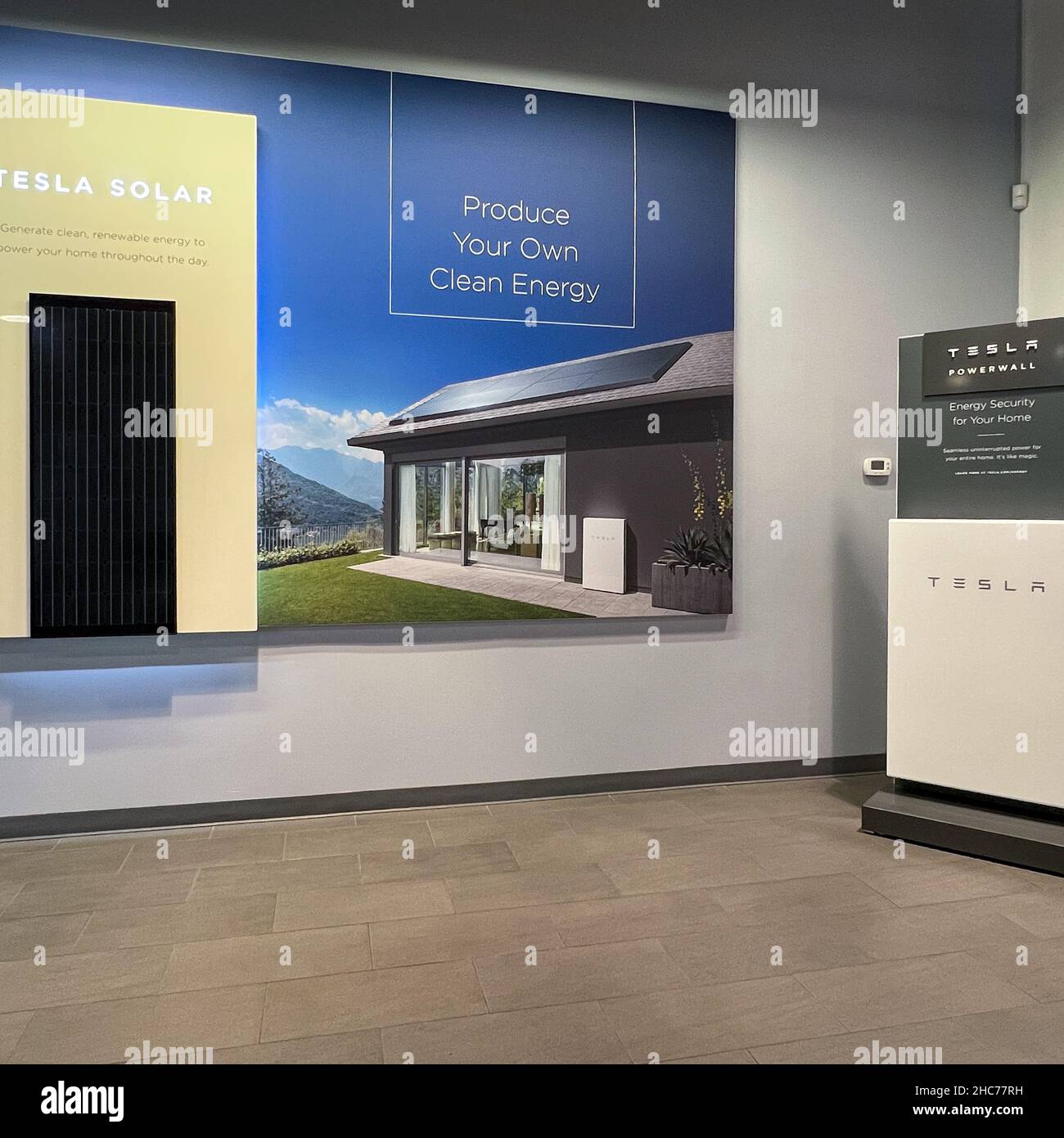 Orlando, FL USA November 5, 2021 The Tesla Powerwall and Solar Sign