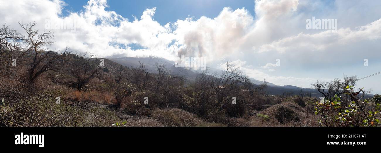 La Palma, Canary Islands - November 11, 2021. Views of eruption of Cumbre Vieja Volcano. La Palma. Stock Photo