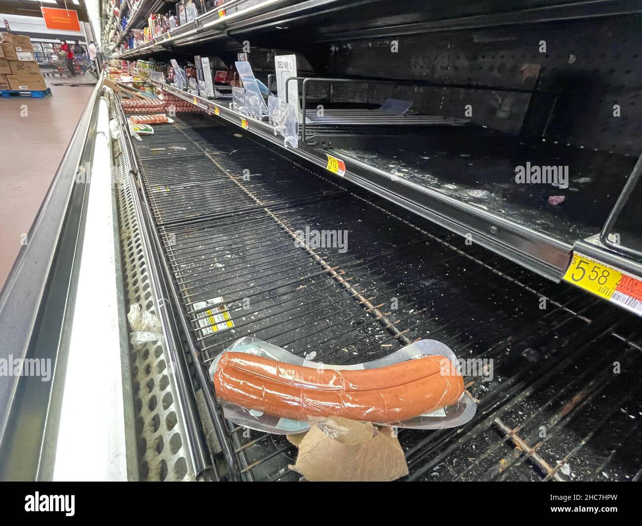 Augusta, Ga USA 12 24 21 Walmart retail grocery store interior