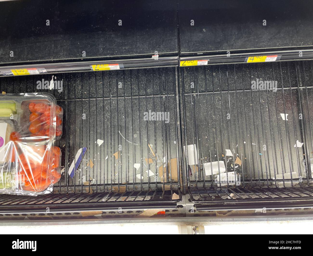 Augusta, Ga USA 12 24 21 Walmart retail grocery store interior