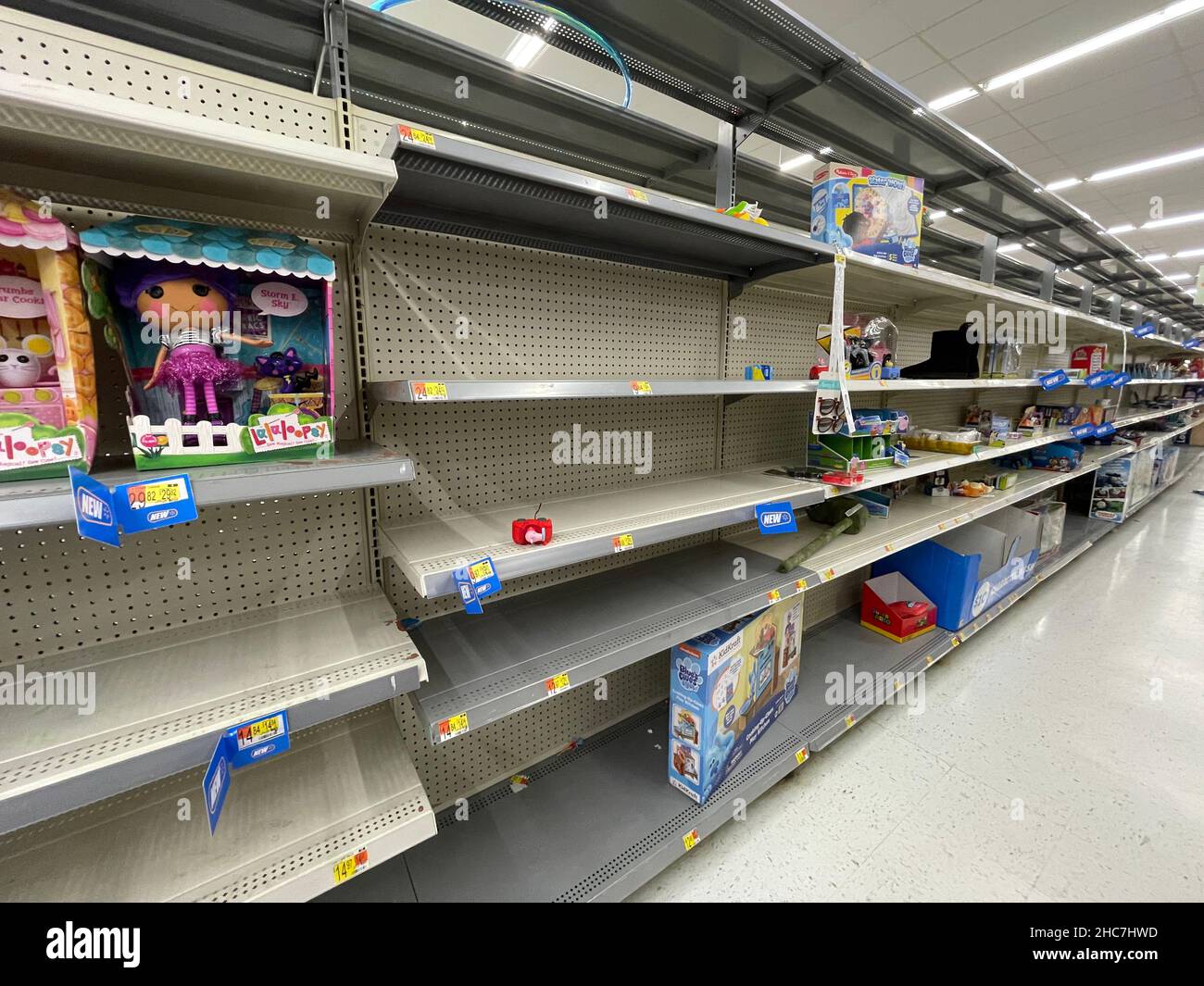 Augusta, Ga USA 12 24 21 Walmart retail grocery store interior