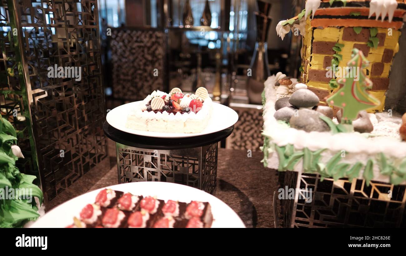 InterContinental Bangkok Christmas Decorations Espresso Restaurant
