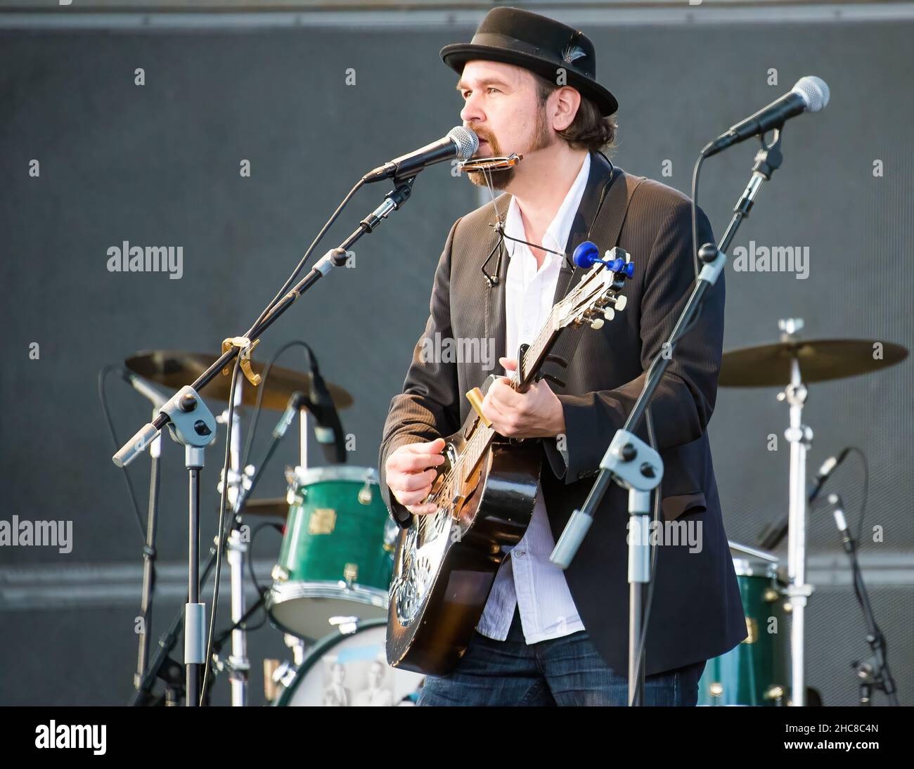 Toronto, Canada - July 1, 2015: Arthur Renwick, a First Nation artist performs open air in the Westjest stage in Toronto's Harborfront during Canada's Stock Photo