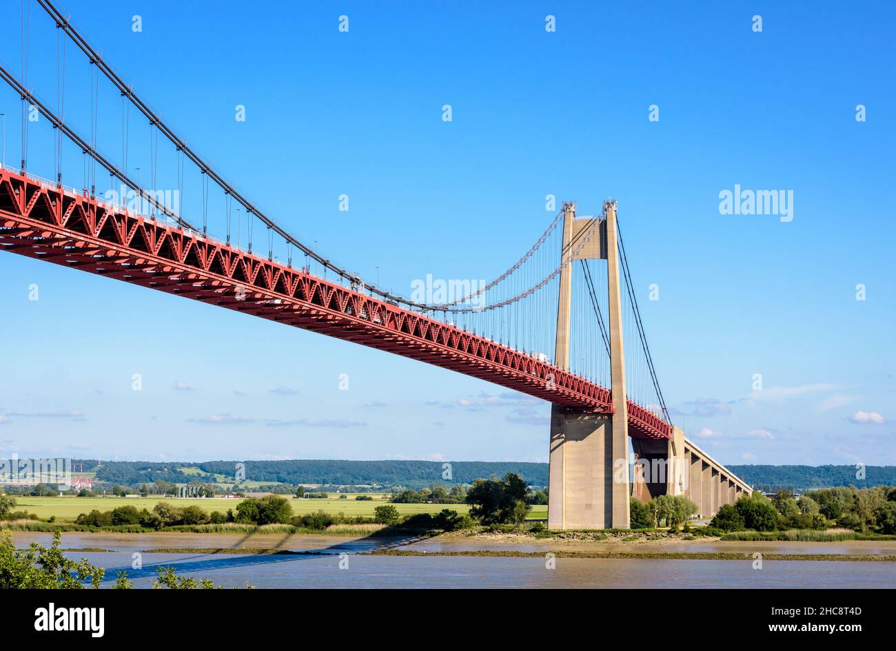 Southern pile of the Tancarville bridge, a suspension bridge over the Seine  river in the outskirts of Le Havre, France Stock Photo - Alamy