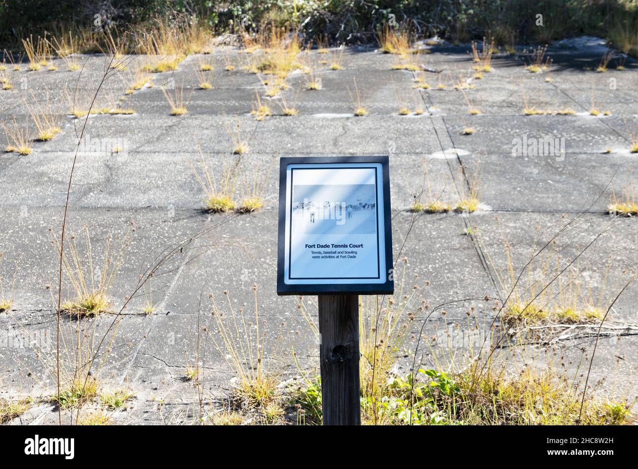 The ruins of the tennis court at Fort Dade at Egmont Key in St. Petersburg, Florida Stock Photo
