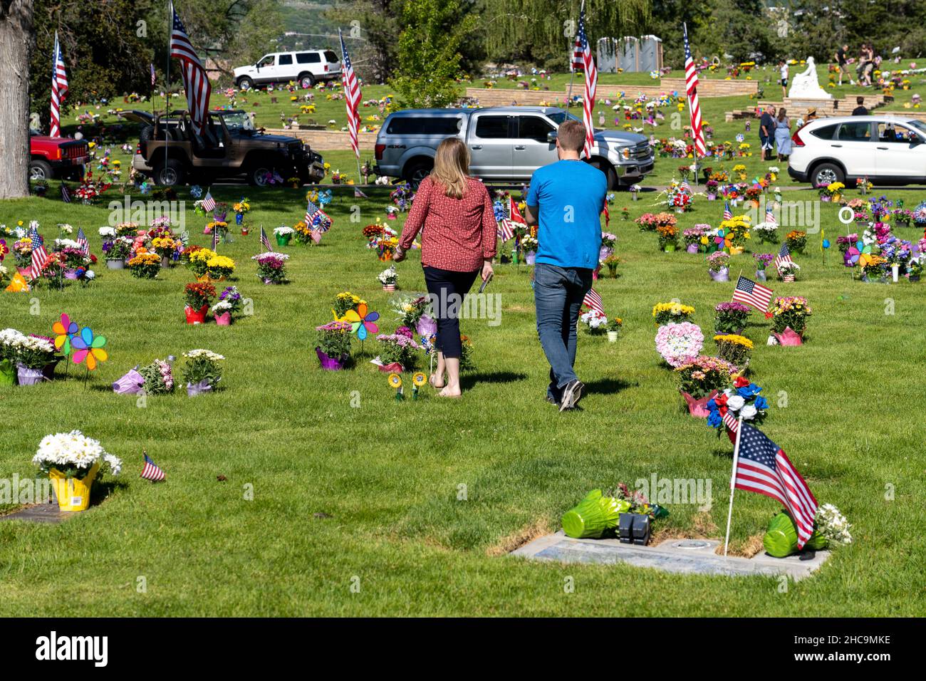 Family remembering loved one hi-res stock photography and images - Alamy
