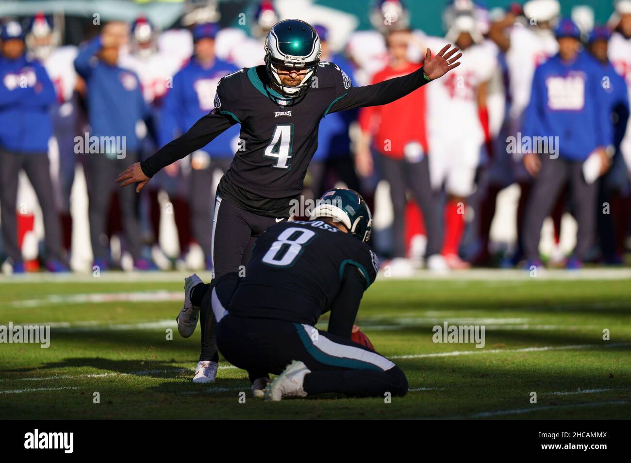 Giants attempt hires stock photography and images Alamy
