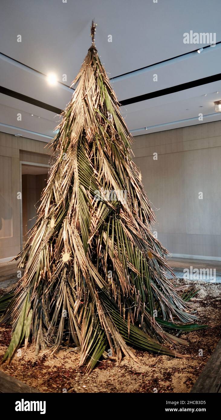 Coconut tree christmas hires stock photography and images Alamy