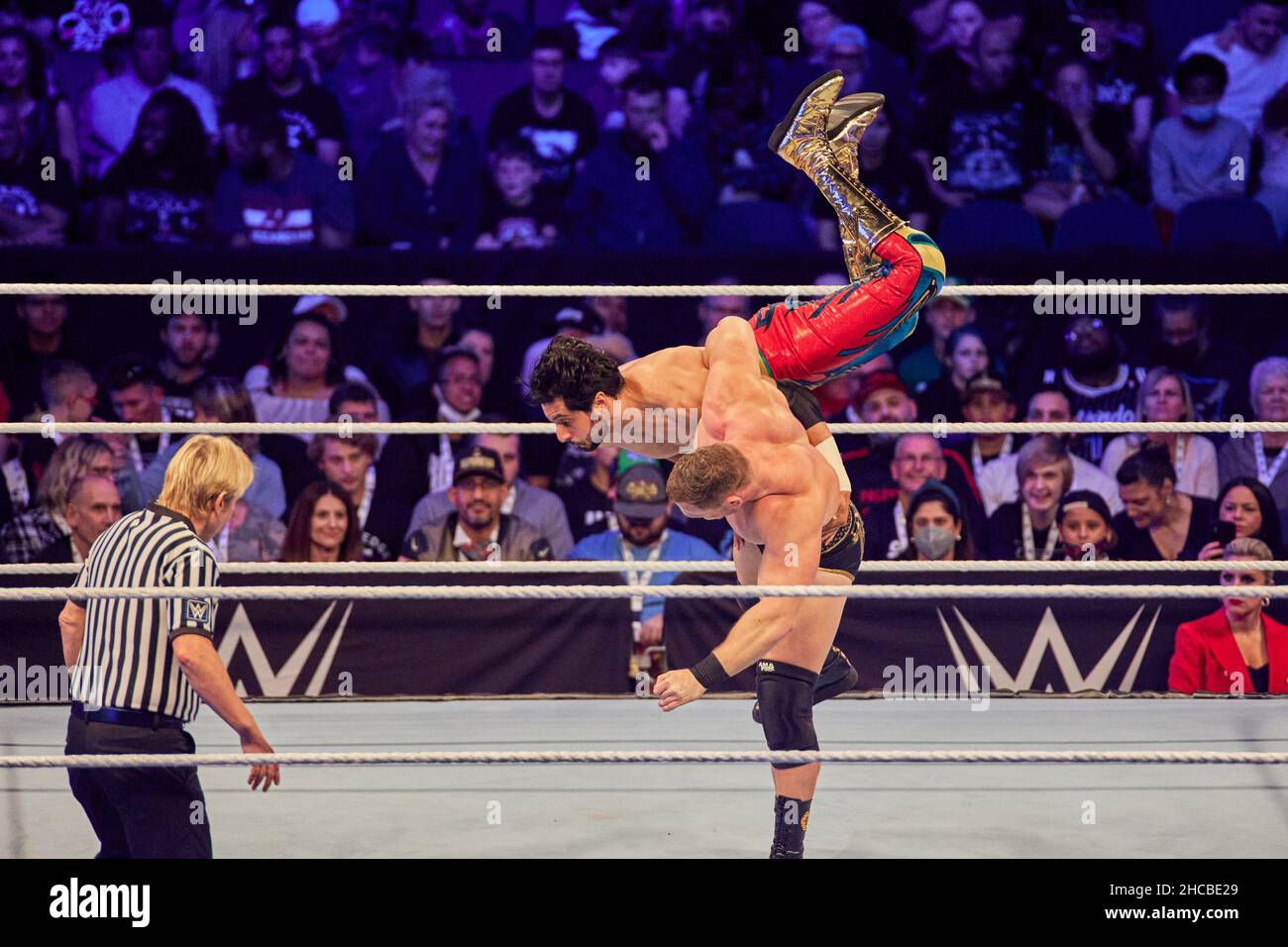 Wwe ring hi-res stock photography and images - Alamy