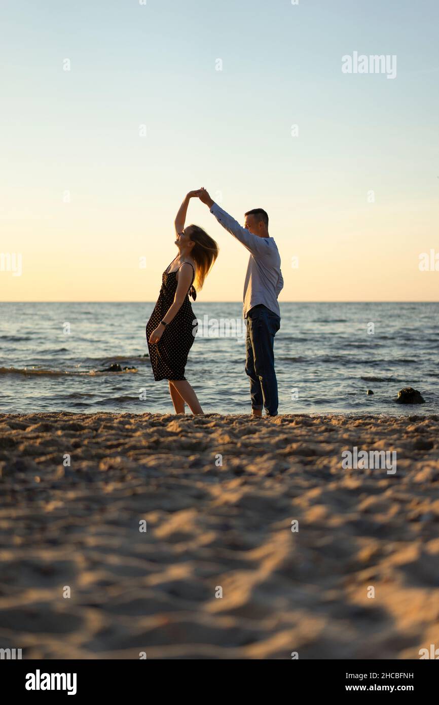 Dancing in the sand hi-res stock photography and images - Alamy