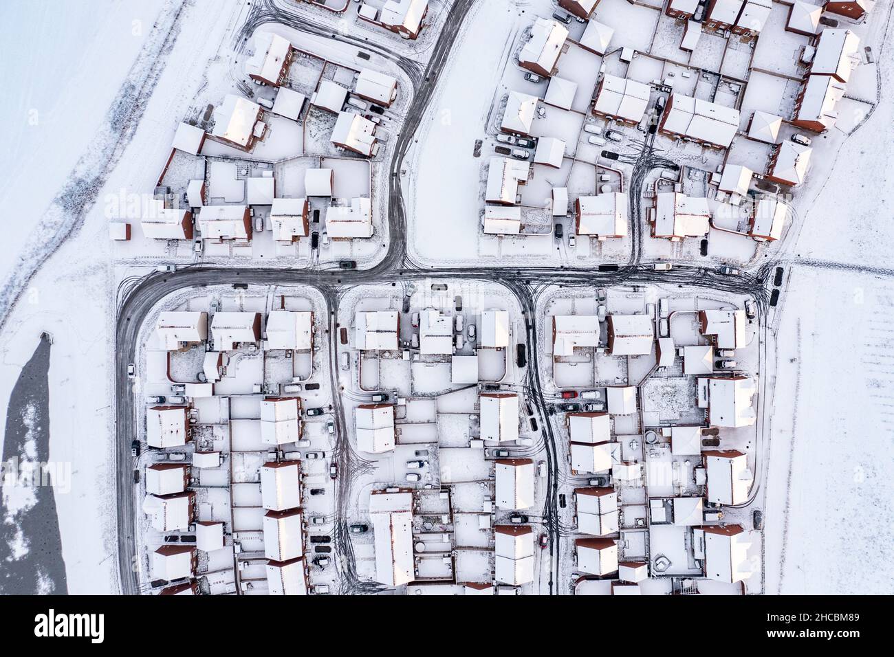 UK, England, Lichfield, Aerial view of snow-covered suburb Stock Photo