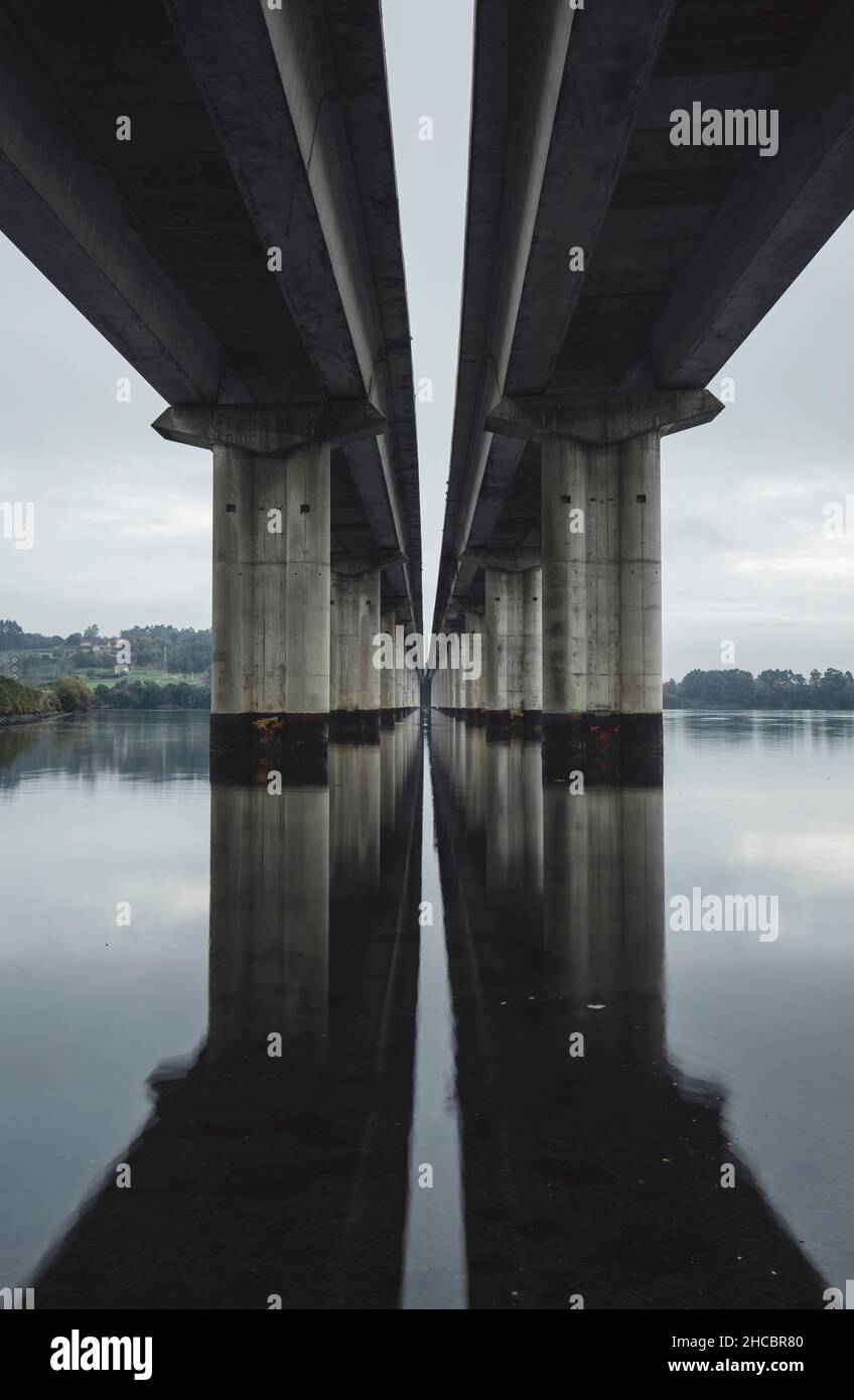 Bridge across water hi-res stock photography and images - Alamy