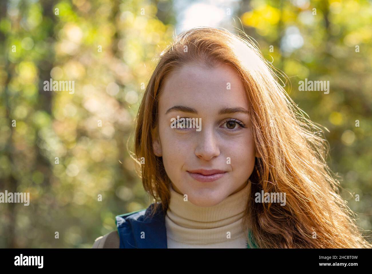 Beautiful woman hiking face hi-res stock photography and images - Alamy