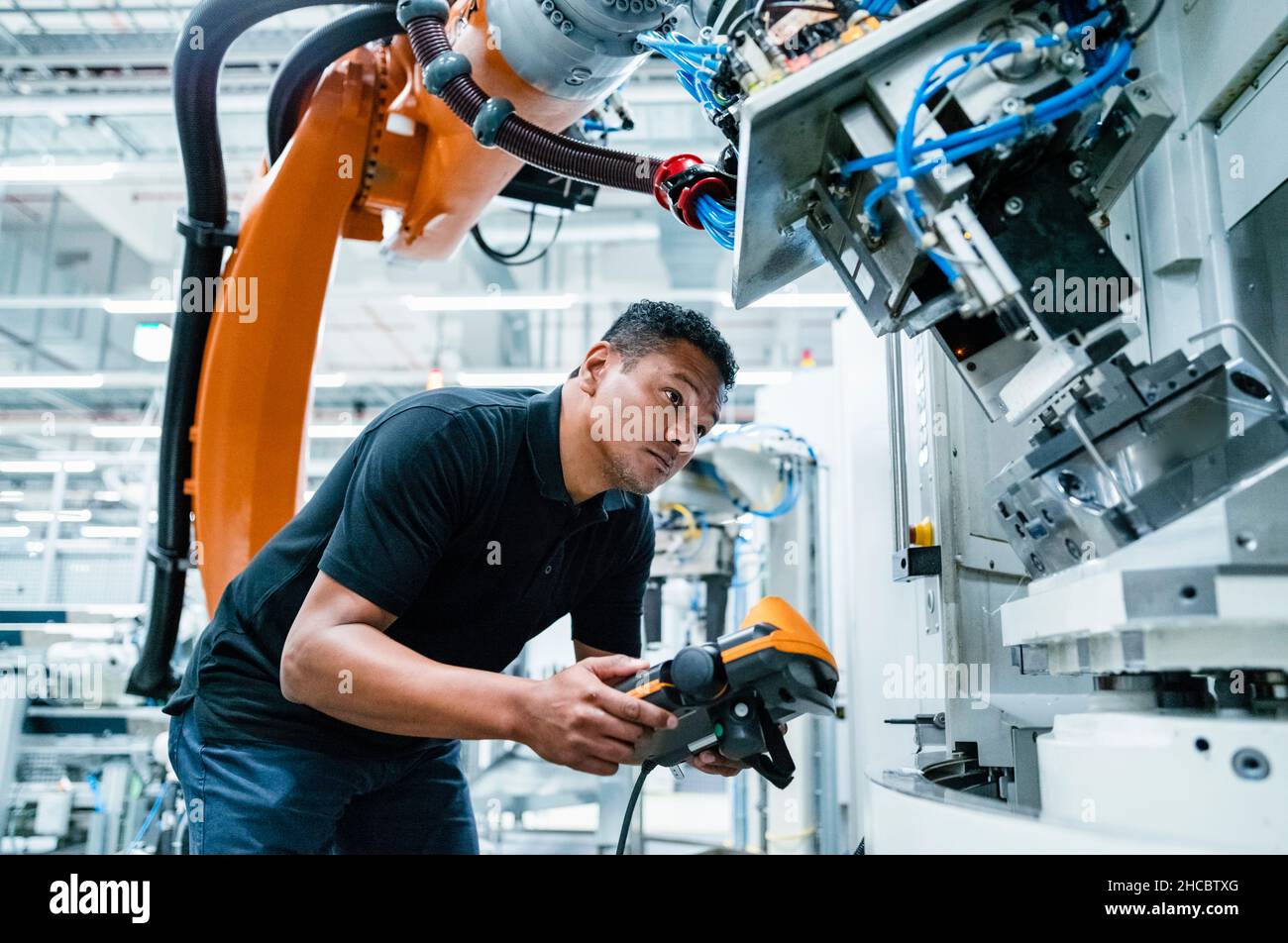 Electrical engineering robotics hires stock photography and images Alamy