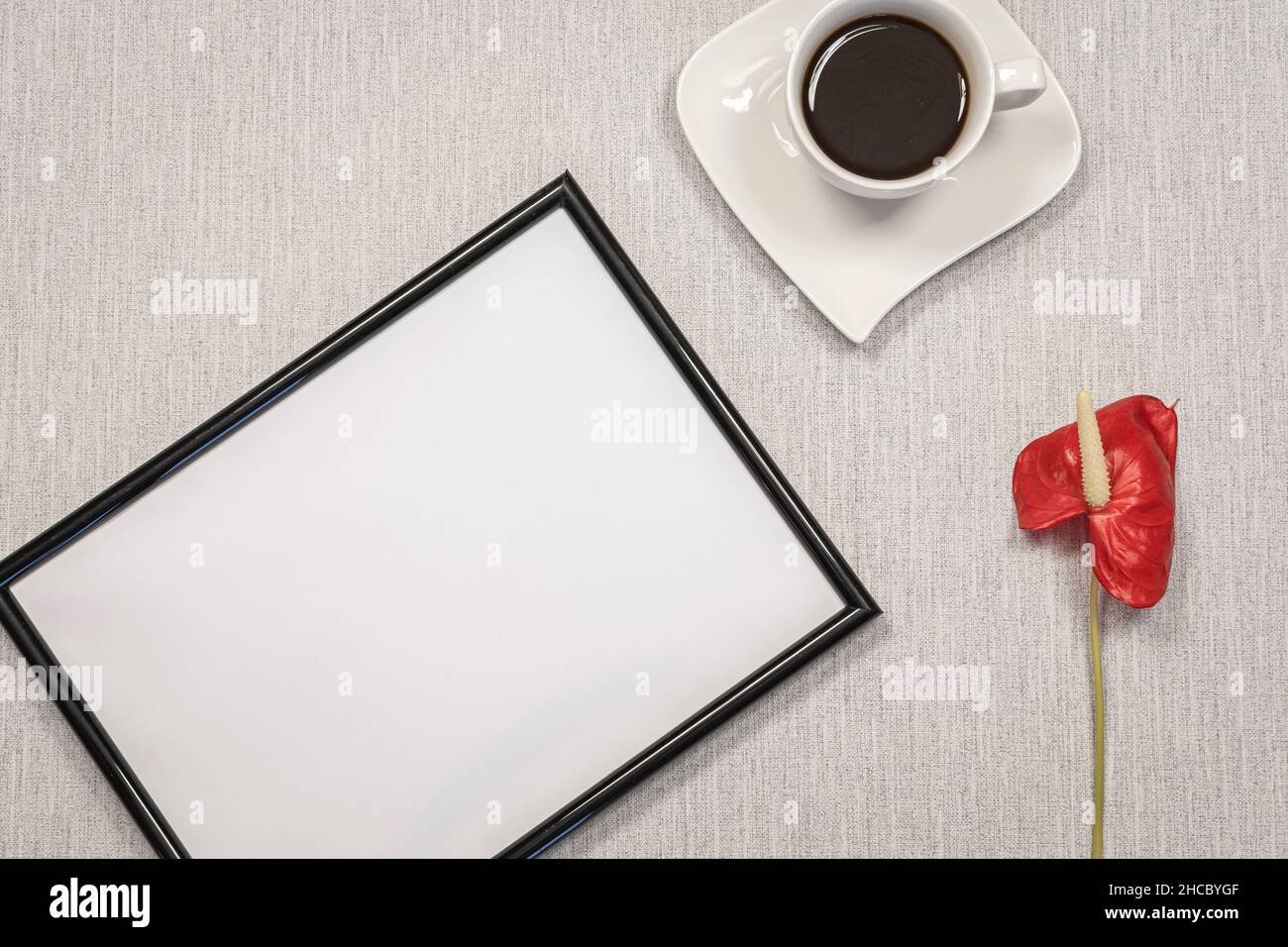 Empty photo frame to write a message, invitation, wishes, photography ...