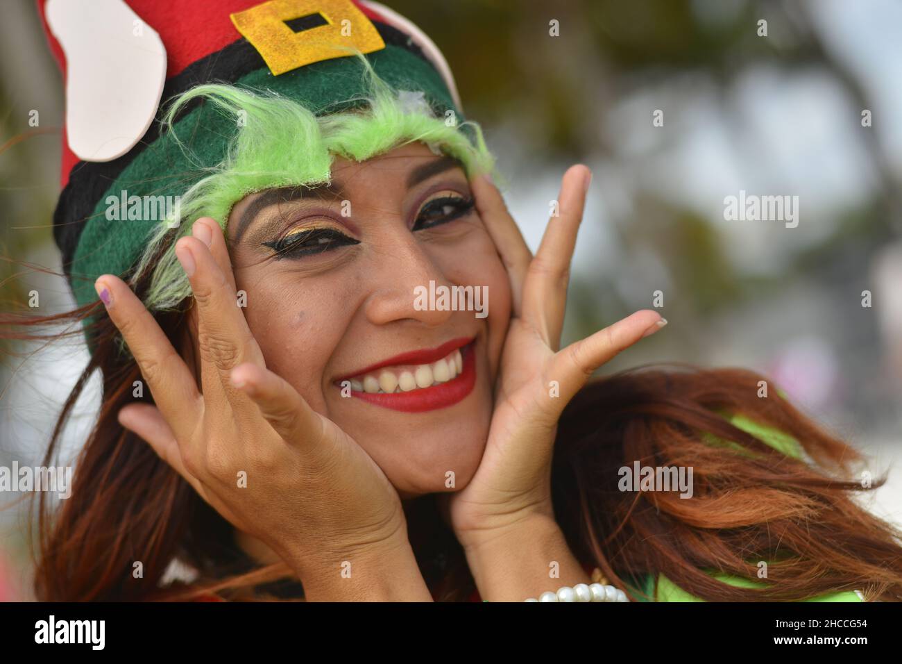 Pretty mexican hi-res stock photography and images - Alamy