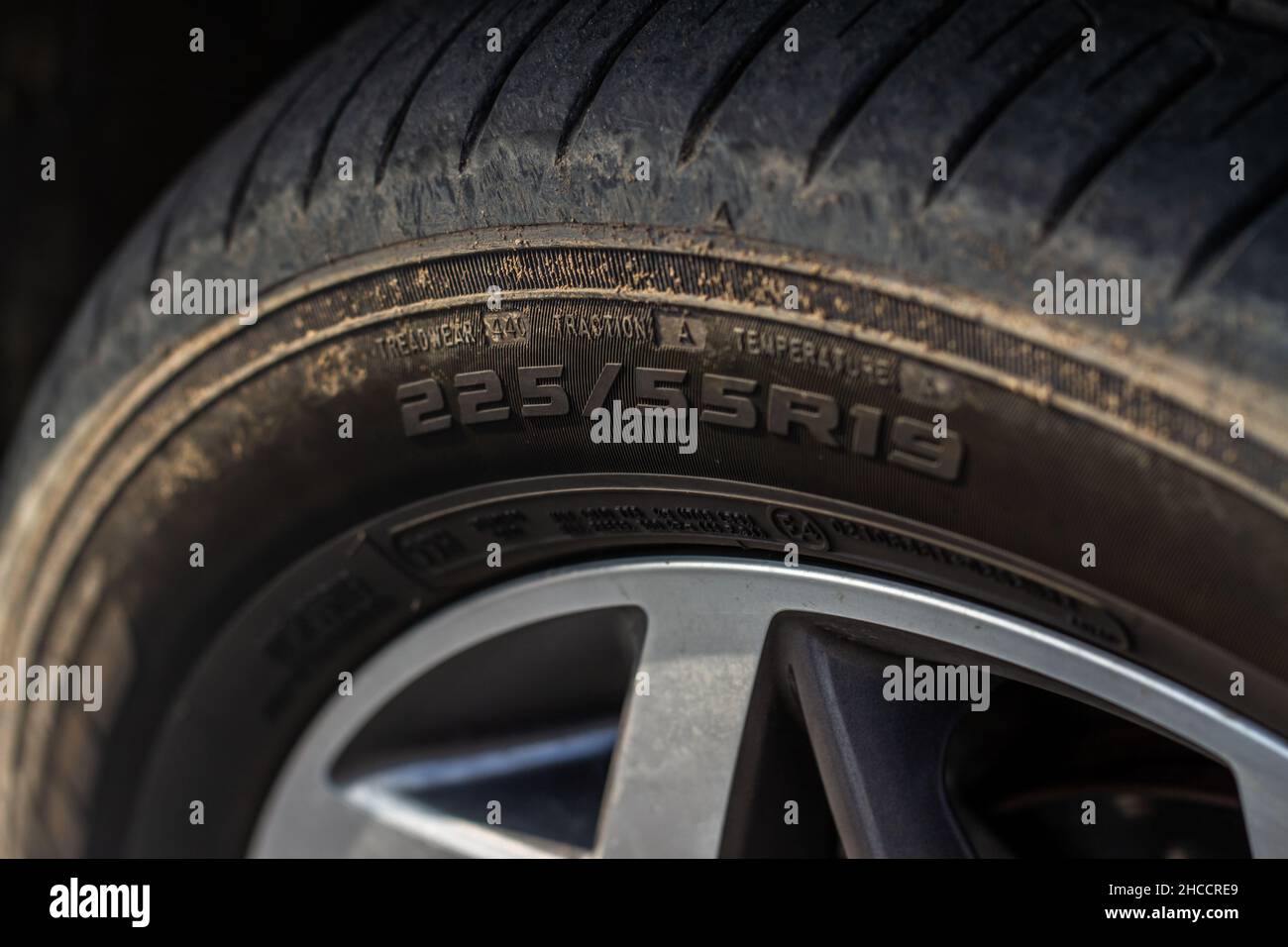 Close up view of tire with tire width, height and wheel diameter