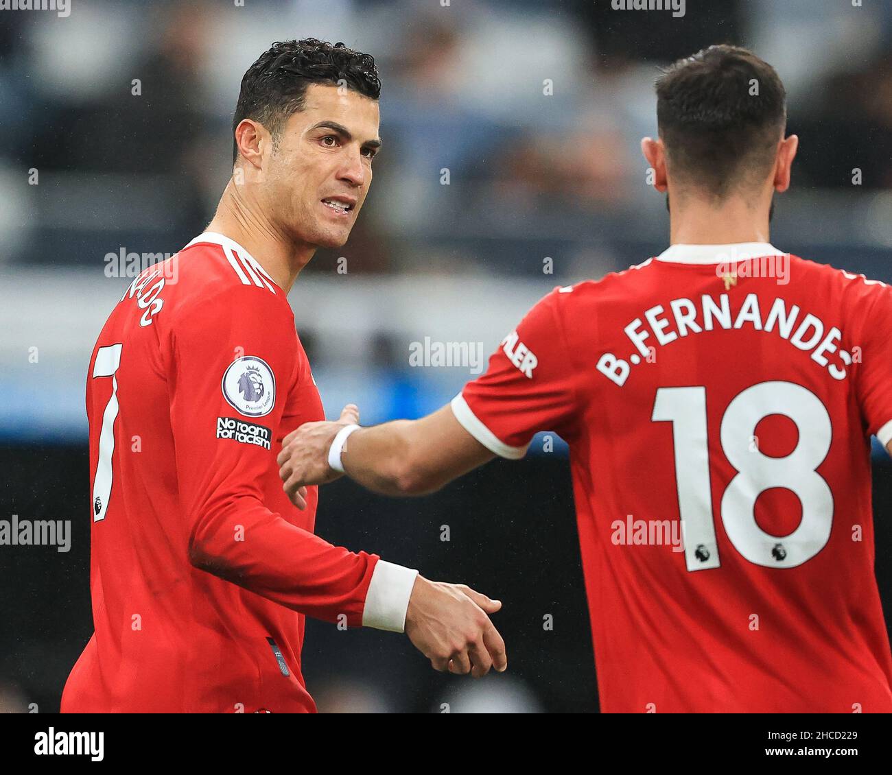 Cristiano Ronaldo #7 of Manchester United speaks to Bruno Fernandes #18 during the game in, on 12/27/2021. (Photo by Mark Cosgrove/News Images/Sipa USA) Credit: Sipa USA/Alamy Live News Stock Photo