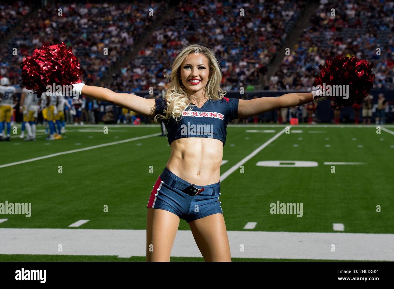 Houston, TX, USA. 26th Dec, 2021. Los Angeles Chargers cornerback Davontae  Harris (28) prior to an NFL football game between the Los Angeles Chargers  and the Houston Texans at NRG Stadium in